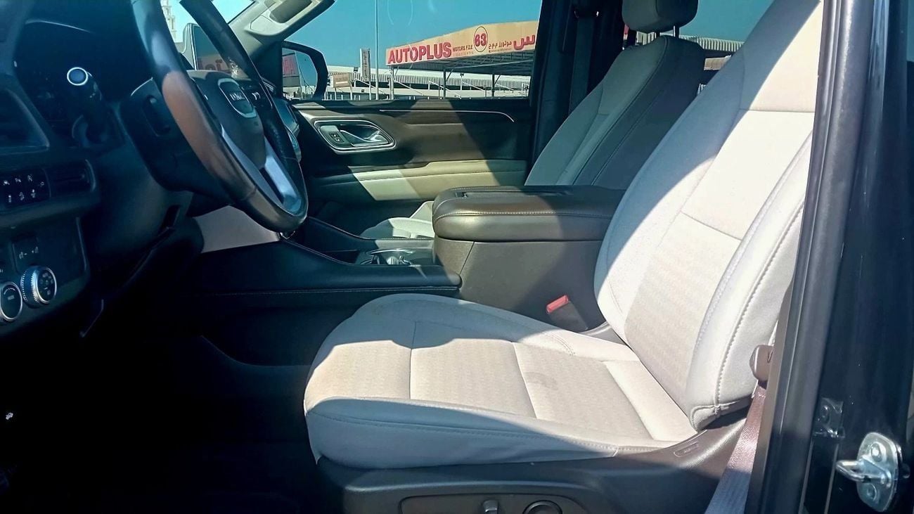 جي أم سي يوكون SLE 5.3L 4WD (8 Seater)