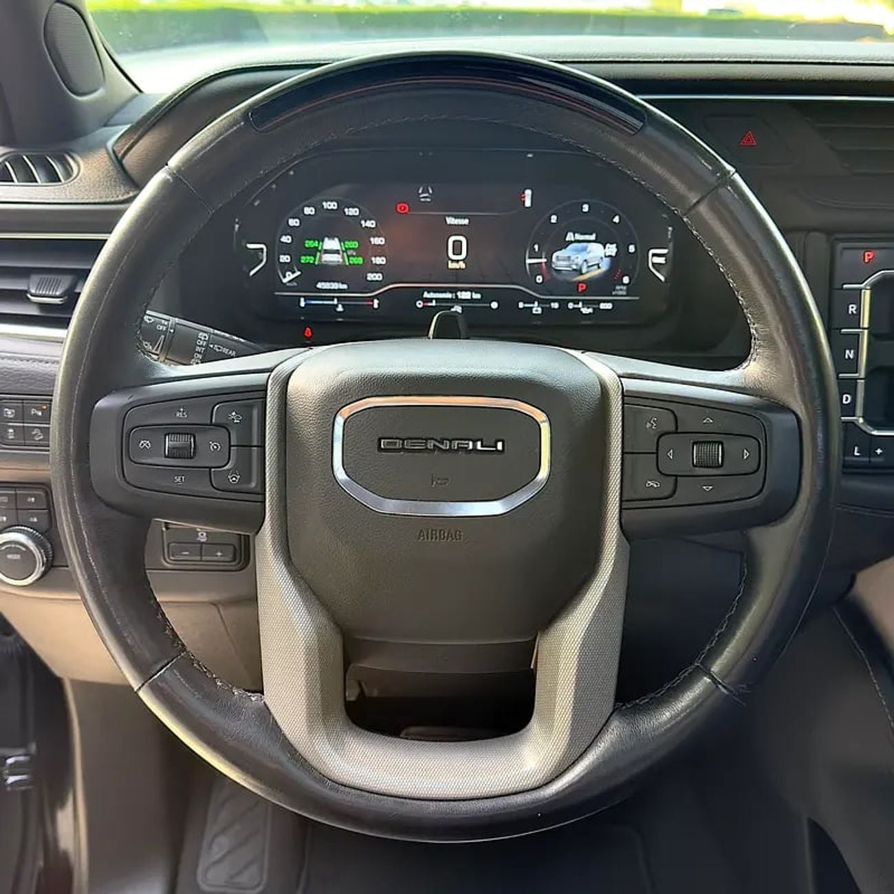 GMC Yukon Denali 6.2L Denali