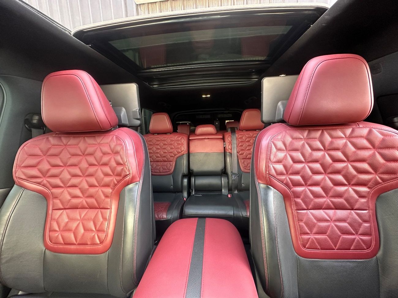 Nissan Patrol LE Platinum City 3.5L NISSAN PATROL PLATINUM LE V6T | 2025 | GCC | UNDER WARRANTY | LIKE NEW .