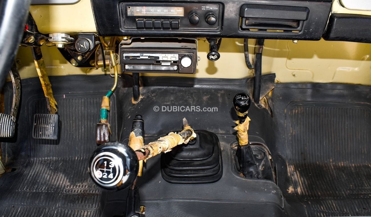 Toyota Land Cruiser Pick Up