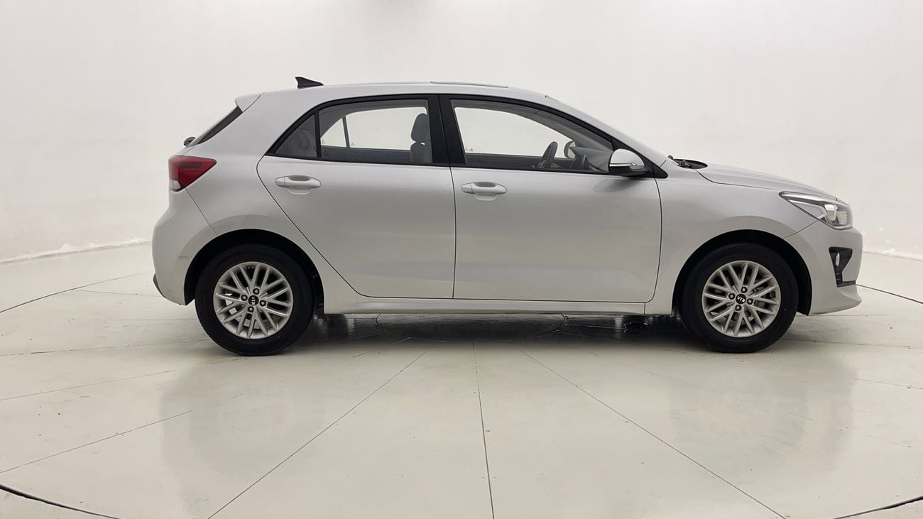 كيا ريو EX 1.4 | بدون دفعة مقدمة | اختبار القيادة في المنزل