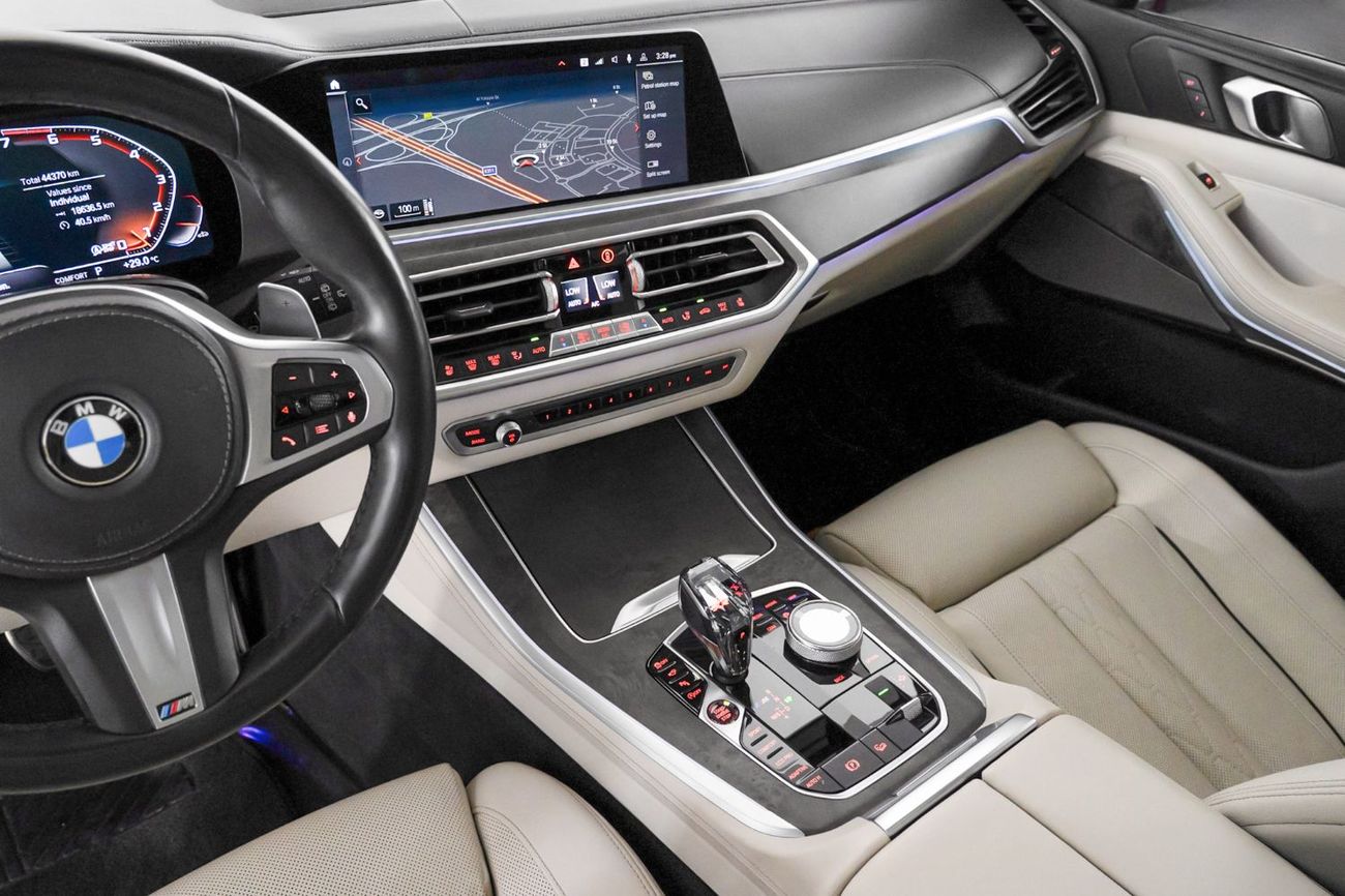 بي أم دبليو X5 M Std 4.4L