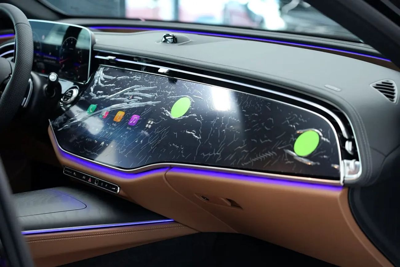 Mercedes-Benz E300 E 300 | GCC 0km | Agency Warranty | AMG Package