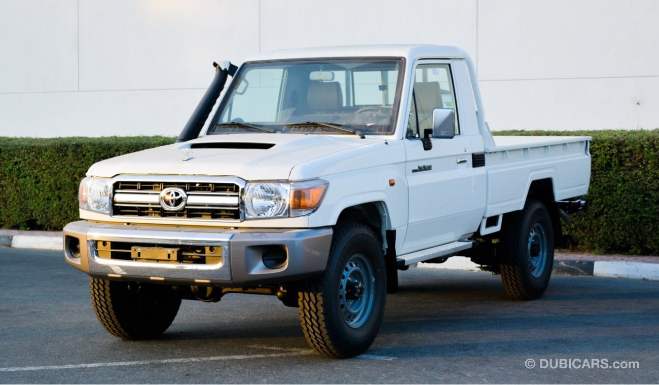 Toyota Land Cruiser Pick Up 4.5L Diesel V8 Single Cabin