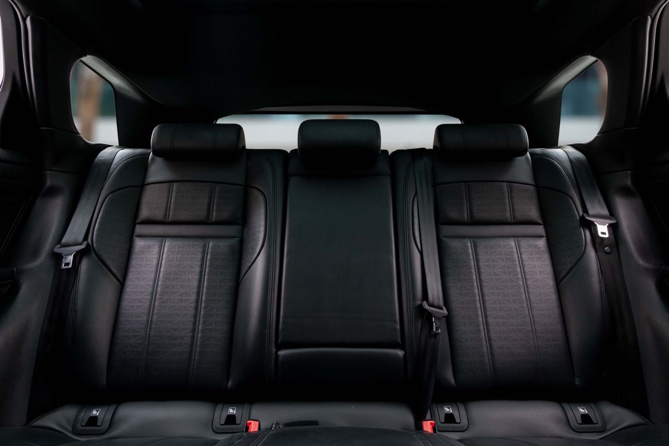 لاند روفر رانج روفر إيفوك Range Rover Evoque R-Dynamic HSE P300 | 2,331 P.M | 0% Downpayment | IMMACULATE!