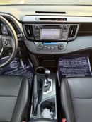 تويوتا راف ٤ XLE sunroof, leather seats Full Option