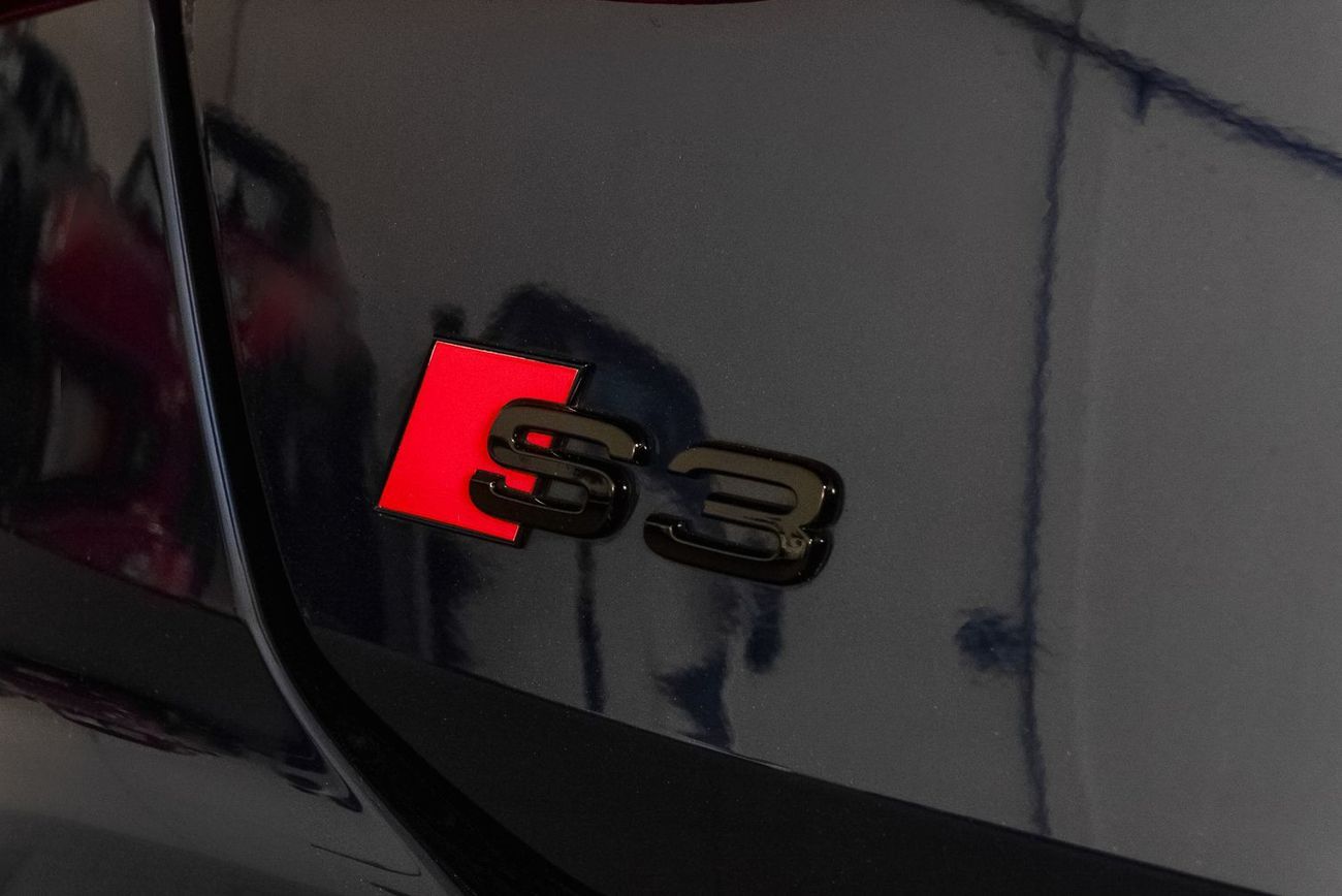 Audi S3 TFSI quattro 2.0L Hatchback