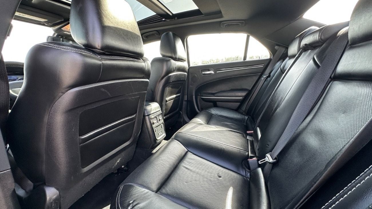 Chrysler 300s 5.7L Hemi V8