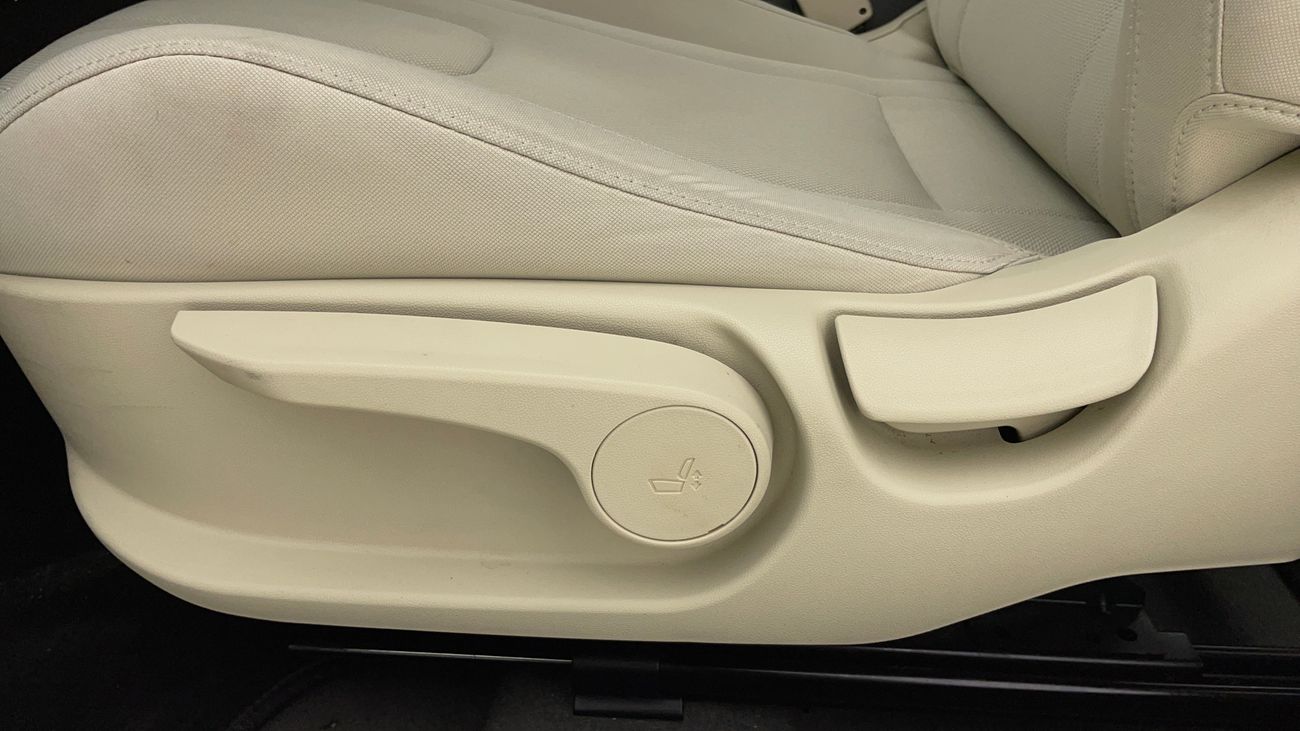 Hyundai Elantra SMART 1.6 | Zero Down Payment | Free Home Test Drive