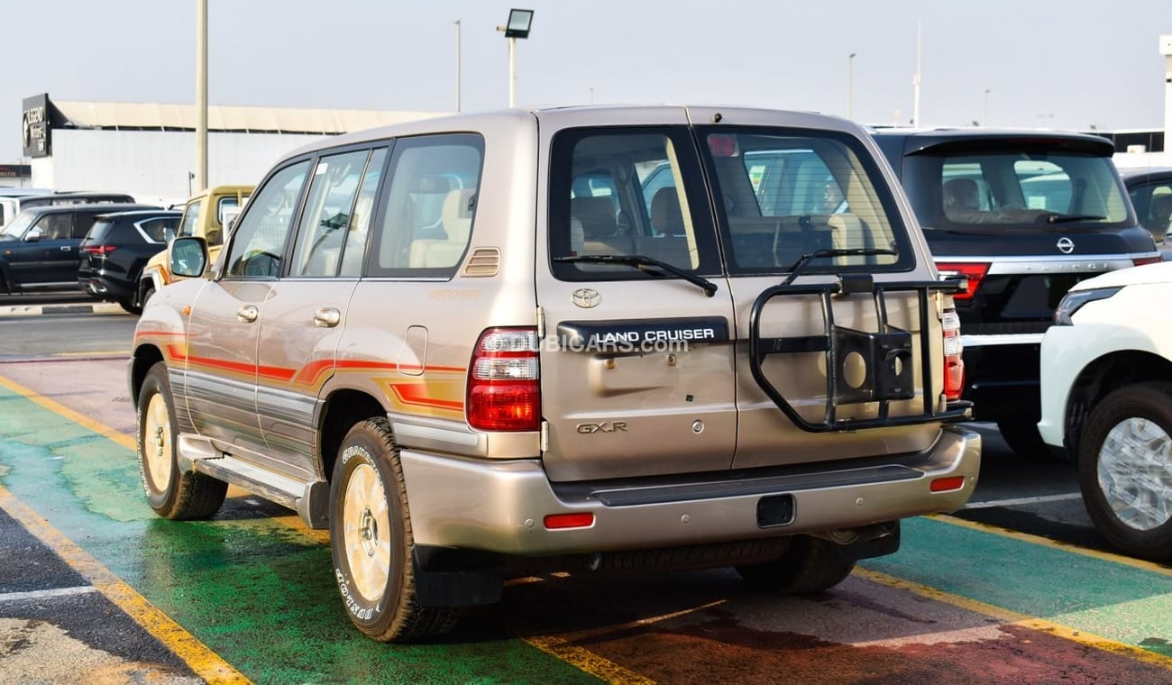 Toyota Land Cruiser GXR