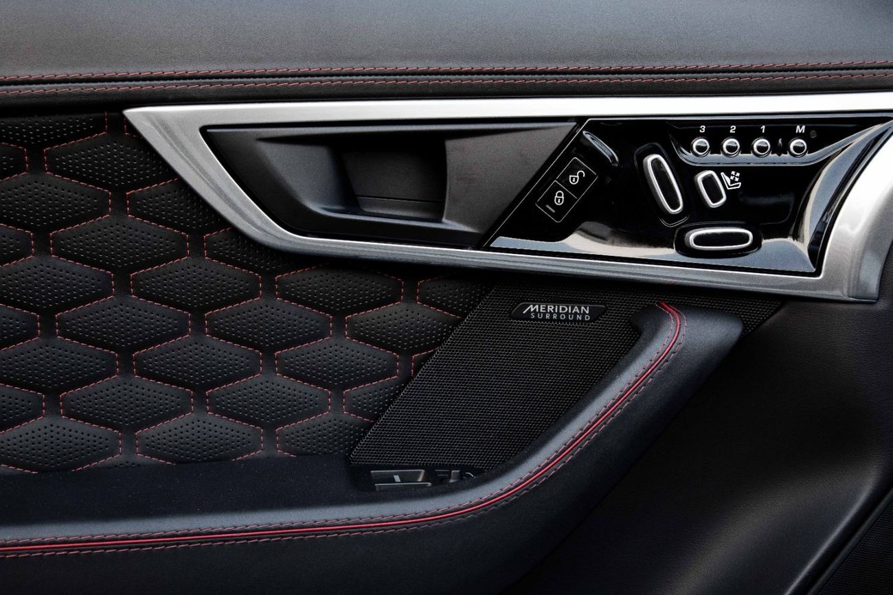 جاكوار F Type SVR | 4,602 P.M  | 0% Downpayment | STUNNING CAR | LOW KM'S!