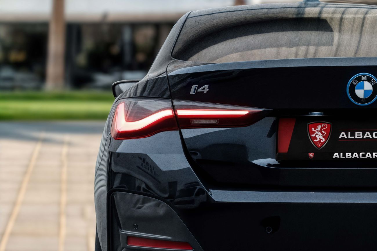 BMW i4 i4 M kit | 3,917 P.M | 0% Downpayment | BMW WARRANTY & SERVICE