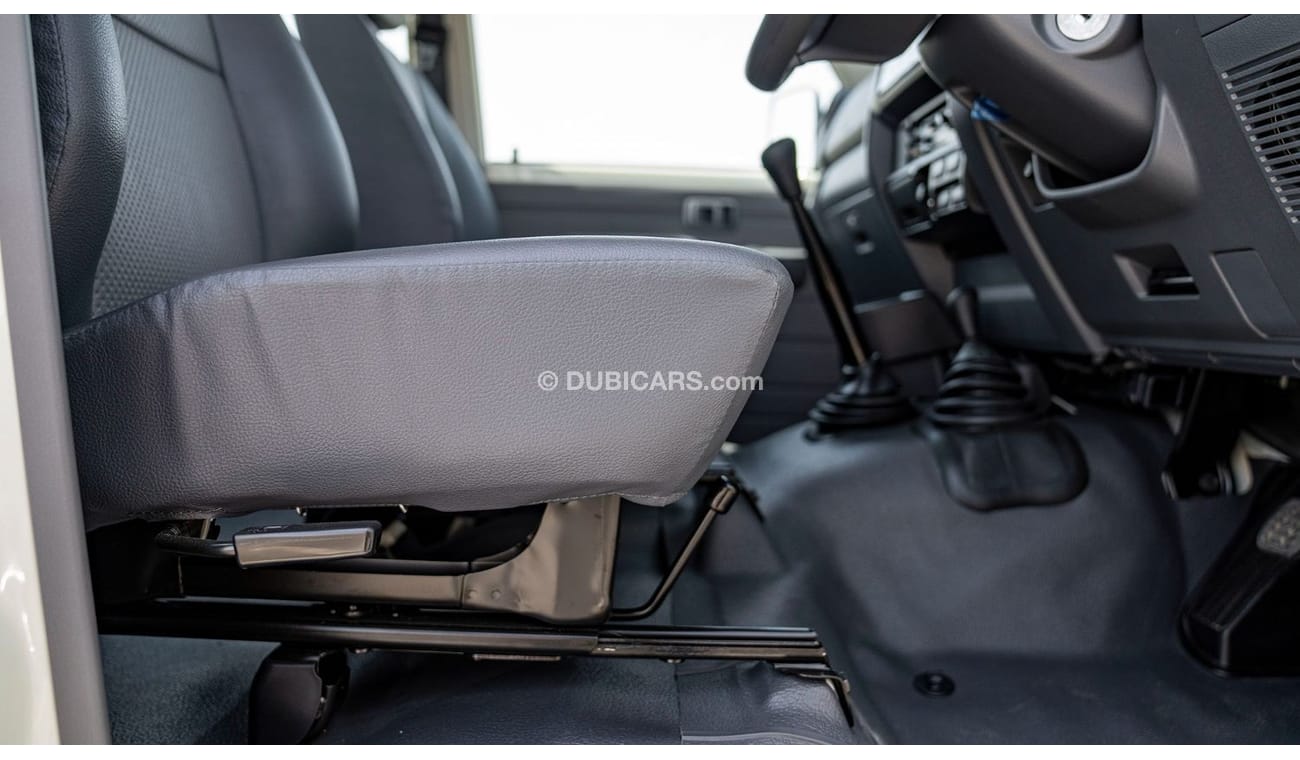 Toyota Land Cruiser Pick Up