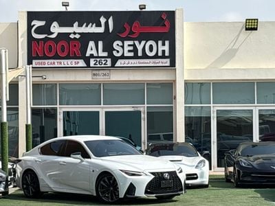 لكزس ISF لكزس IS300F وارد 2025 فل ابشن بحاله ممتازه سوبر كلين