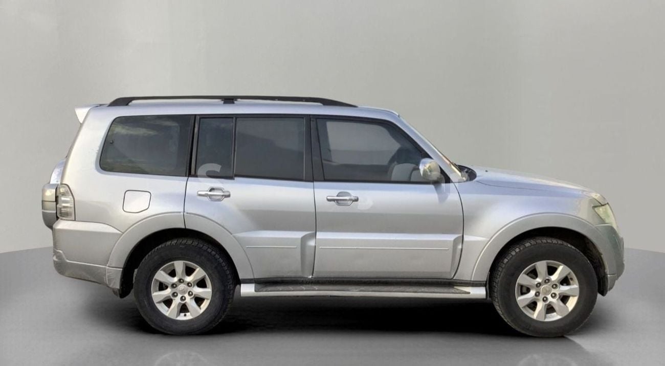 Mitsubishi Pajero GLS 3.5L (189 HP)