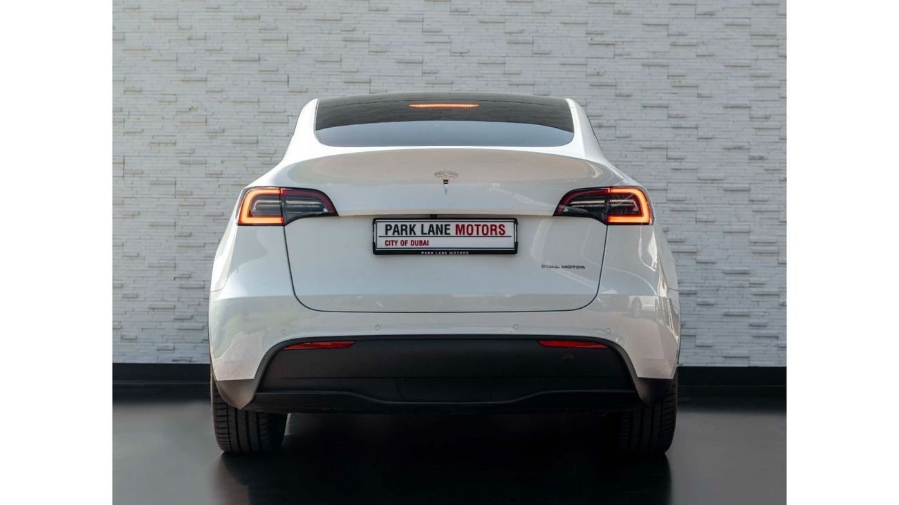 تسلا موديل Y AED 2,831 PM • MODEL Y LONG RANGE • ONLY 4,500 KMS • OFFICIAL TESLA WARRANTY UNTIL 2030•
