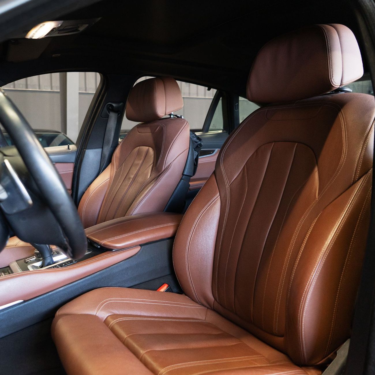 بي أم دبليو X6 50i Exclusive 4.4L AED 2,490 pm  • 0% Downpayment • BMW X6 xDrive50i • 1 Year Warranty