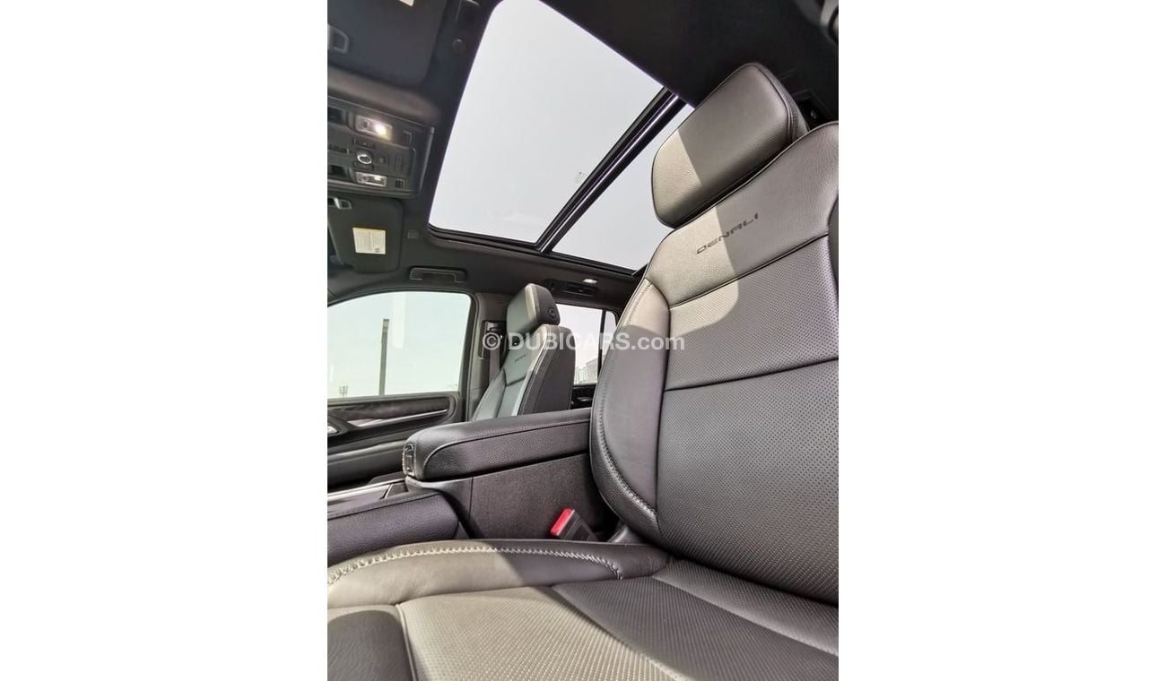 جي أم سي يوكون GMC Denali ( Diesel ) - 2023 - Silver