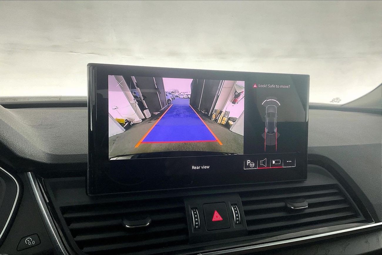 Audi Q5 45 TFSI quattro S-Line & Technology Selection | Guaranteed Warranty | 0 Down Payment