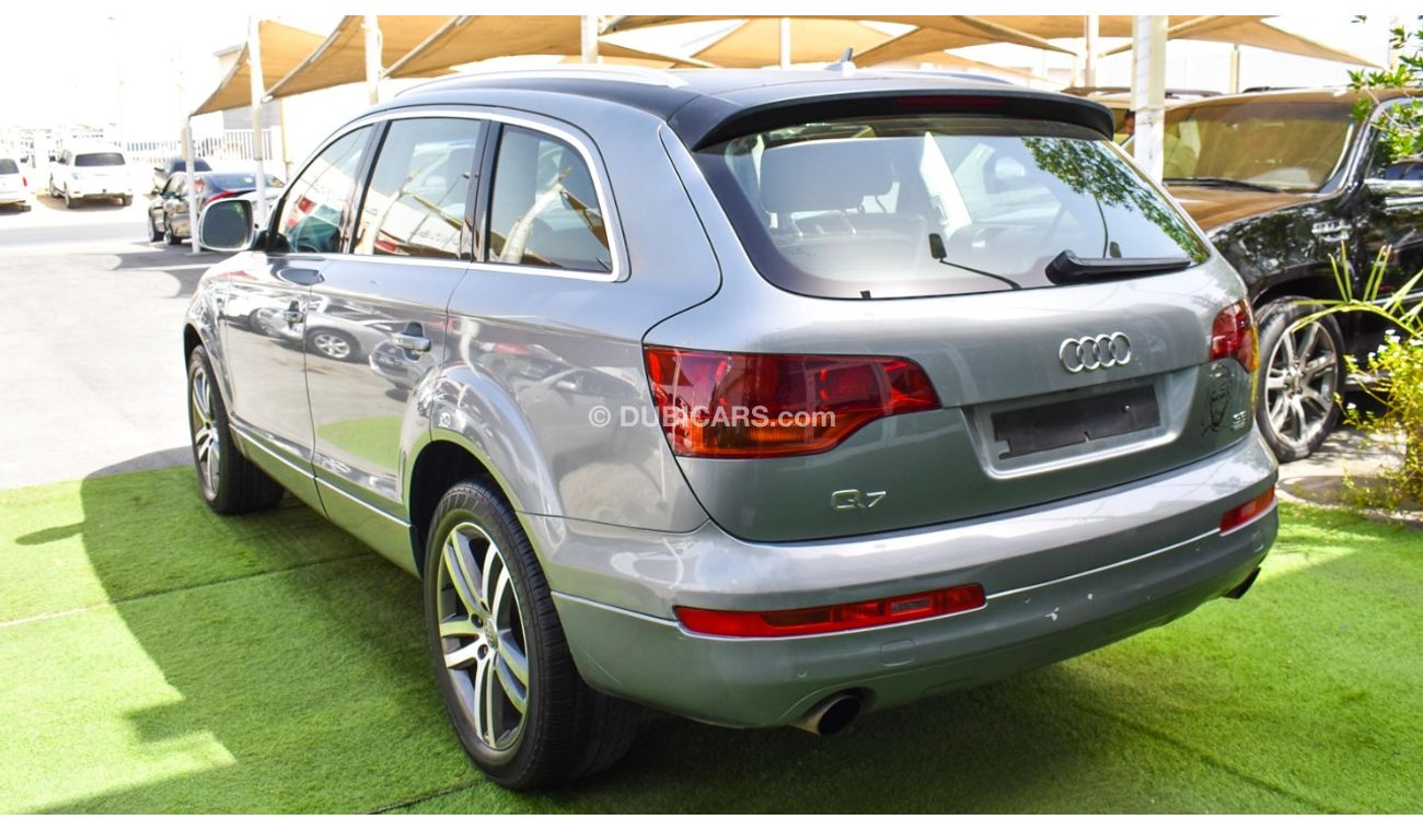Audi Q7 2009 GCC model, silver color, saffron interior, leather panorama, cruise control, sensor wheels, in