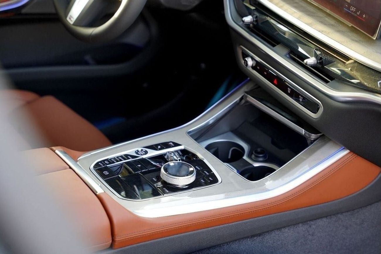 BMW X5 40i M Sport 3.0L 2024 BMW X5 X-Drive 40i 3.0L V6 Carbon Black 0Km