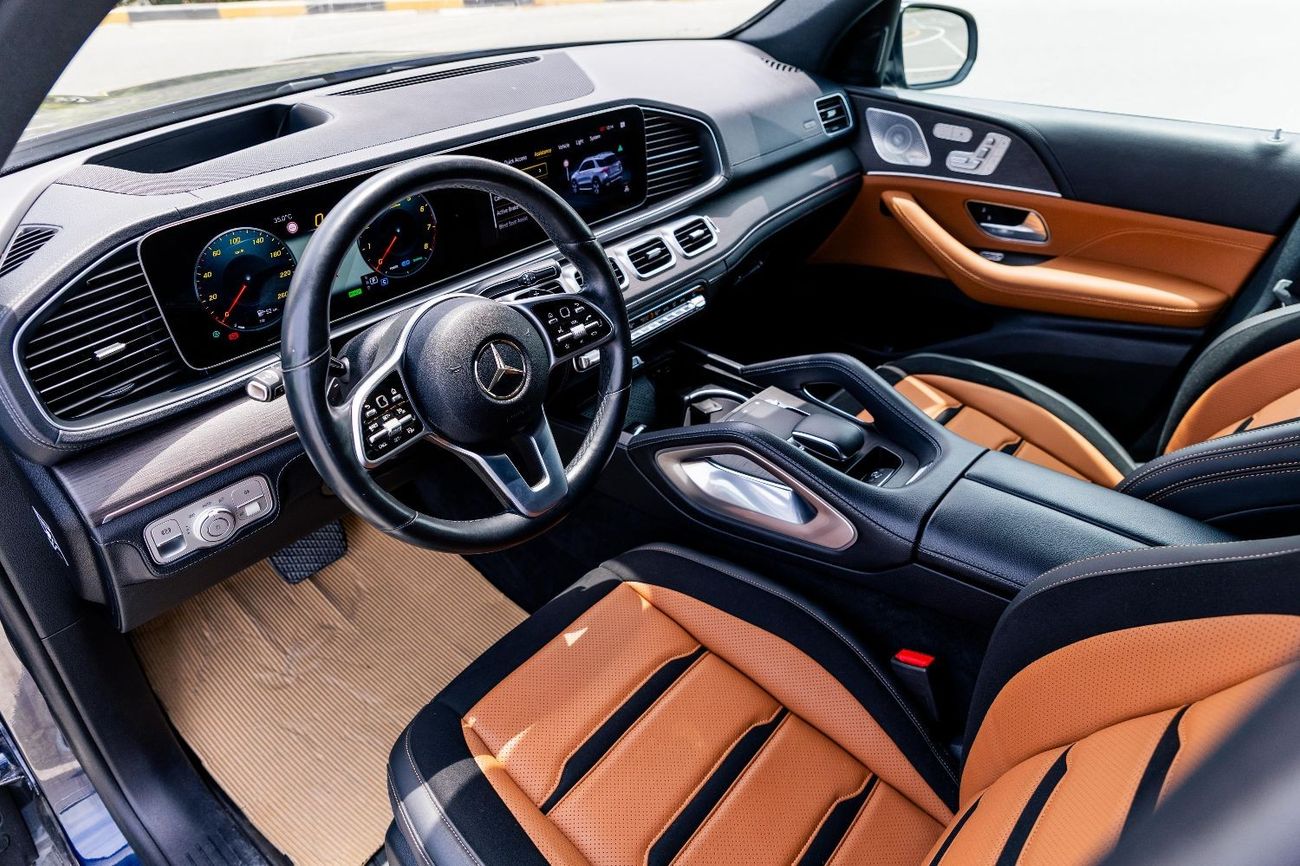 Mercedes-Benz GLE 450 3years warranty, 2 years free service, free registration, contact number 0507273386