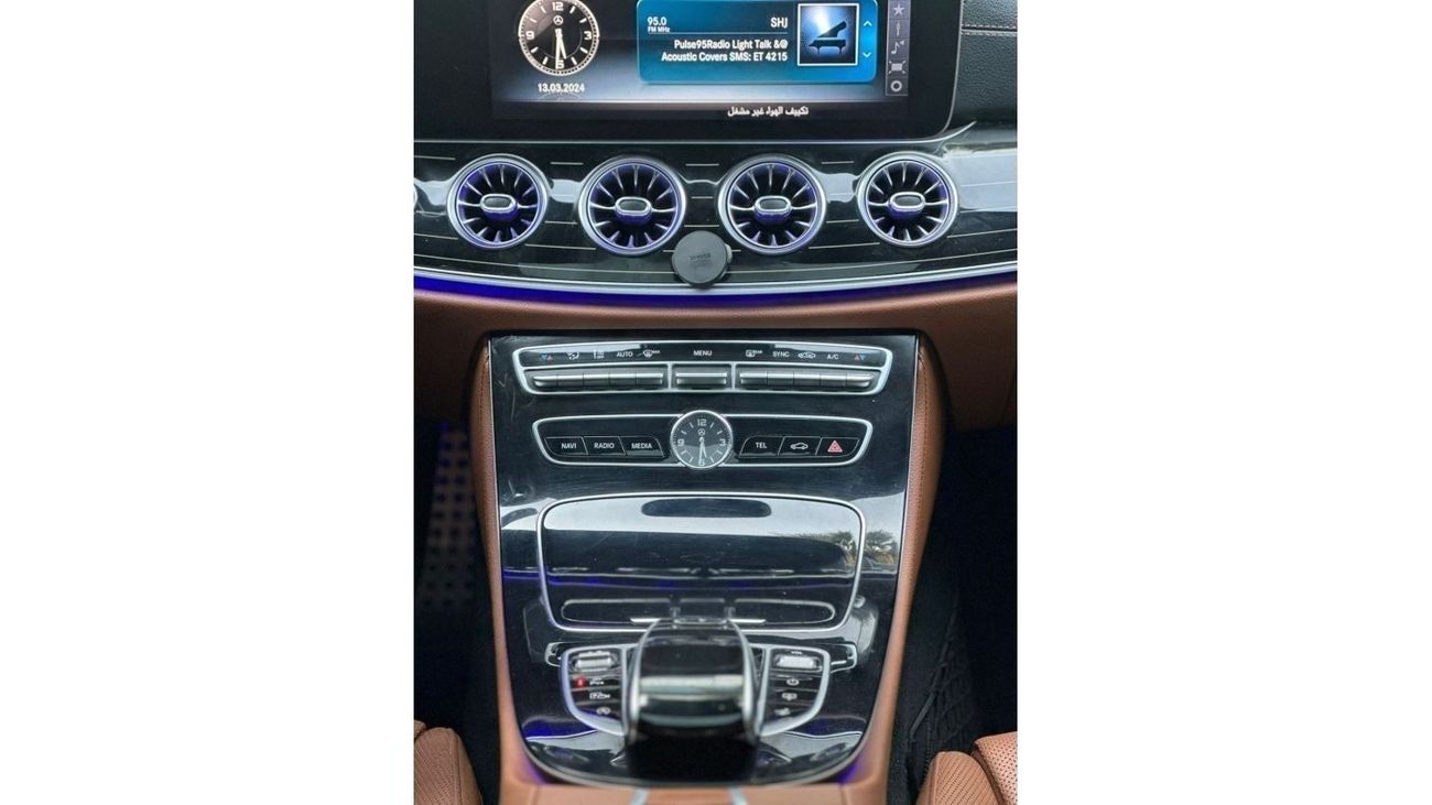 Mercedes-Benz E200 Premium