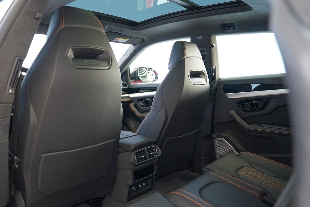 لامبورغيني اوروس STD 4.0T V8