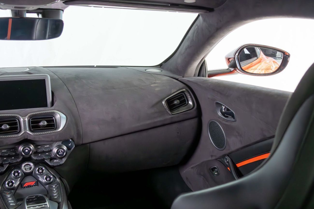 أستون مارتن فانتيج F1 Edition 4.0L