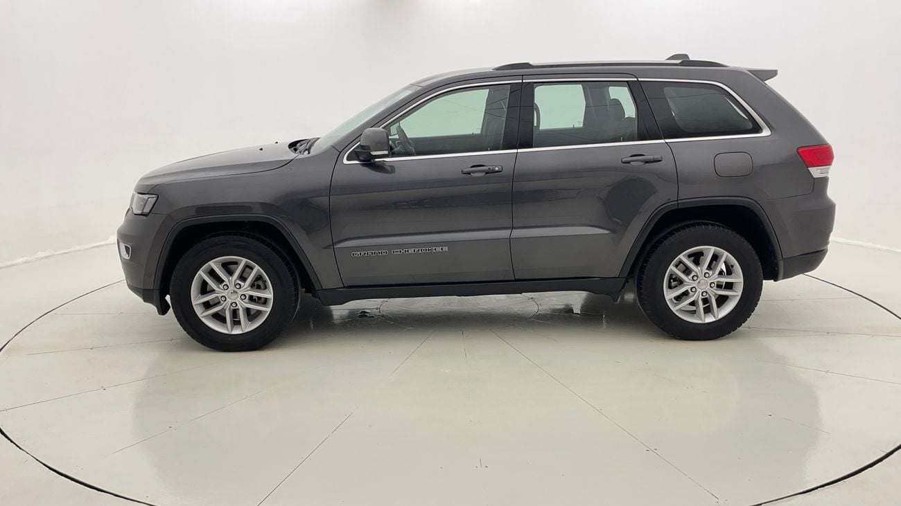 Jeep Grand Cherokee LAREDO 3.6 | Zero Down Payment | Home Test Drive