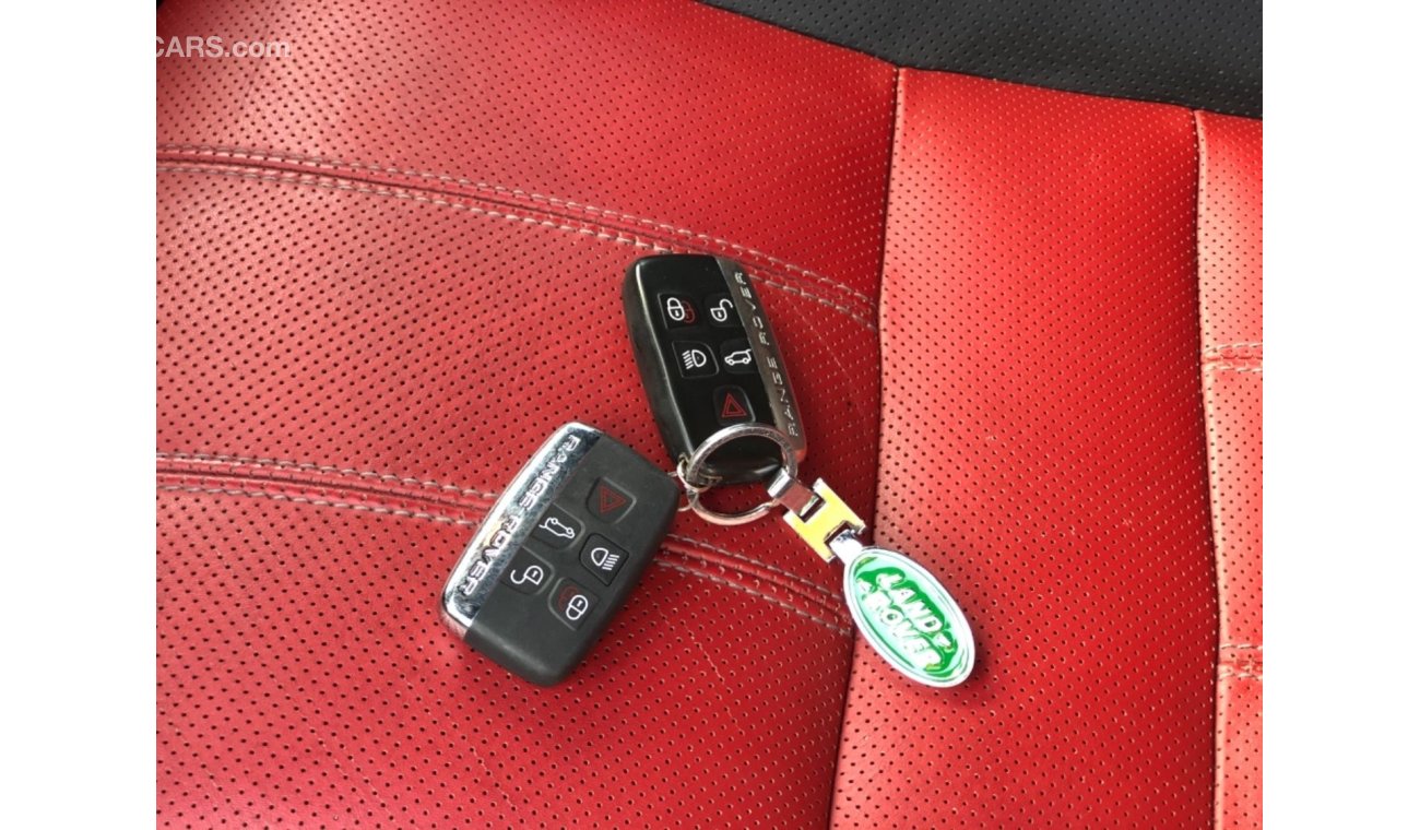 Land Rover Range Rover Sport Model 2013 GCC CAR PREFECT CONDITION INSIDE AND OUTSIDE FULL OPTION SUN ROOF LEATHER SEATS NAVIGATIO