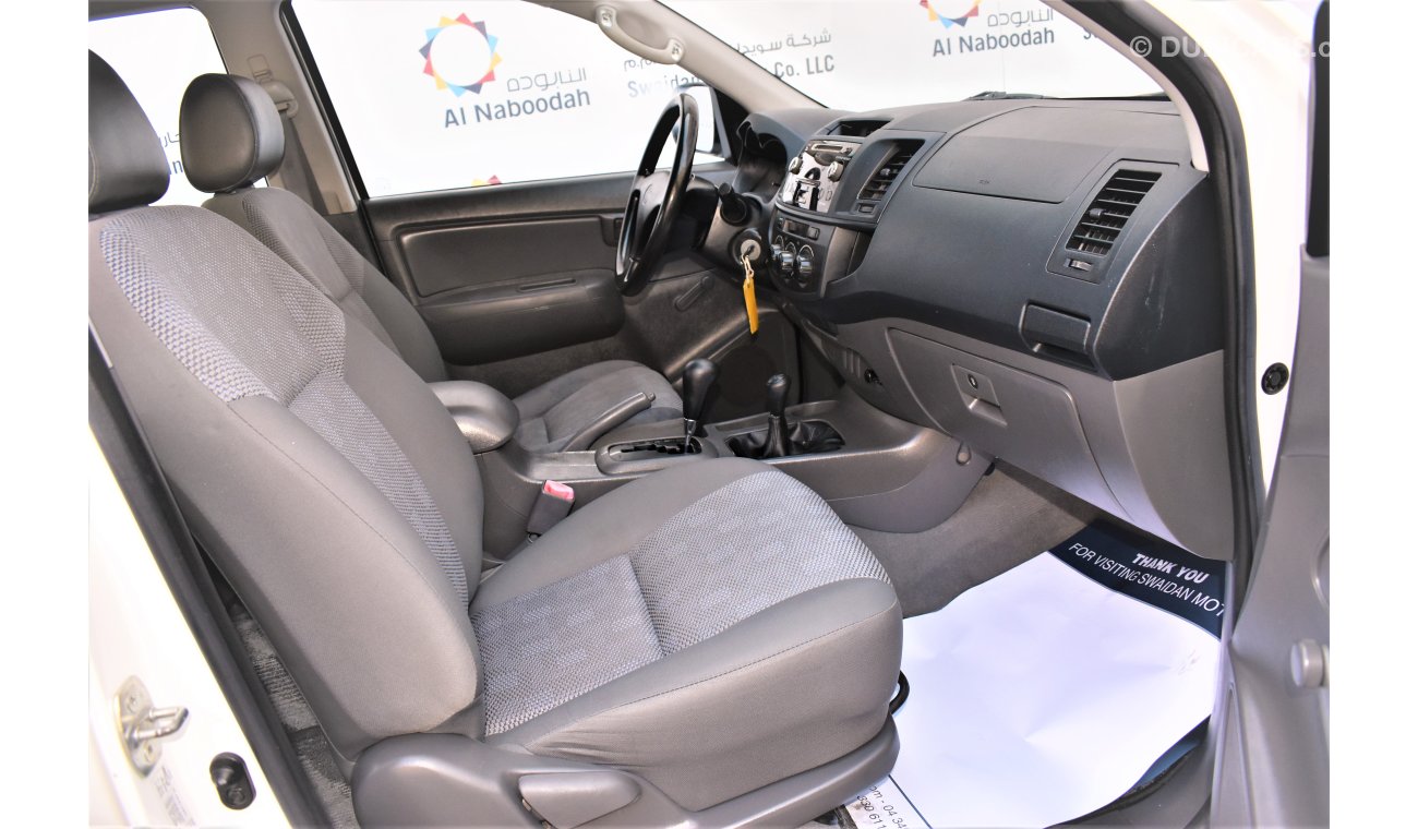 تويوتا هيلوكس 2.7L GL 4WD AUTO DOUBLE CABIN 2015 GCC SPECS