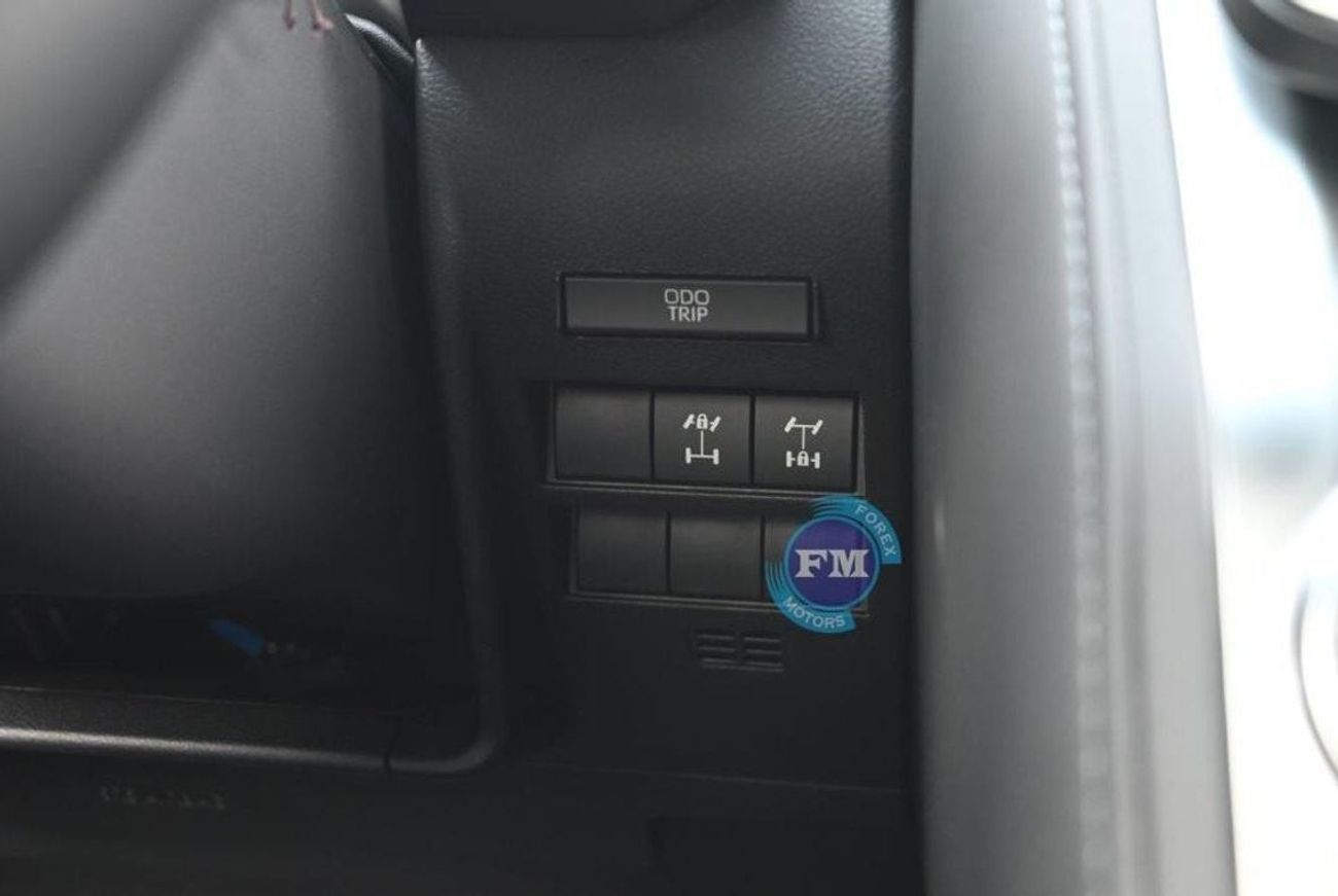 Toyota Land Cruiser 300 VXR 3.5L Petrol 7 Seater Automatic