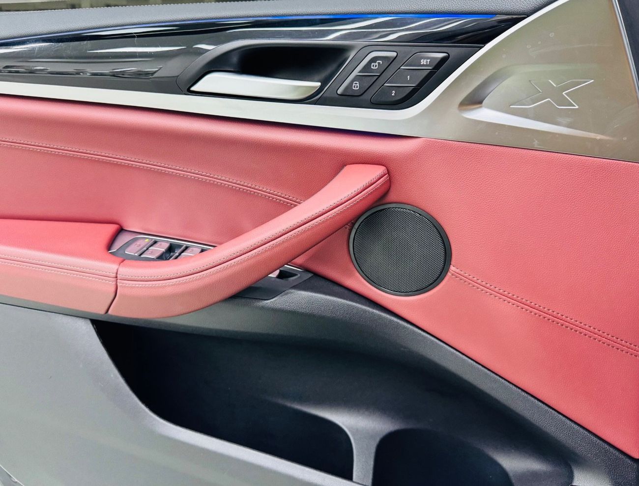 بي أم دبليو X4M Std 3.0L