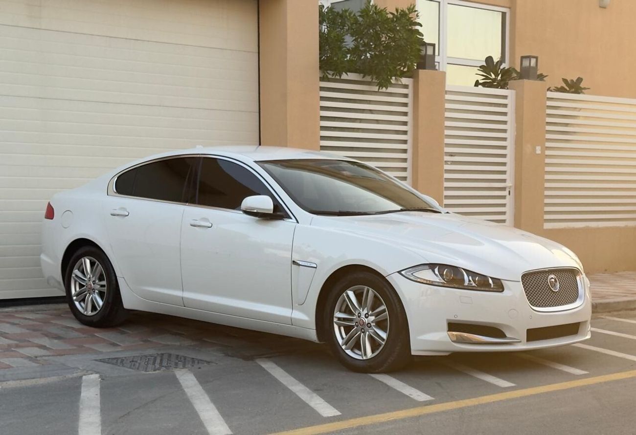 جاكوار XF Premium Luxury 3.0L