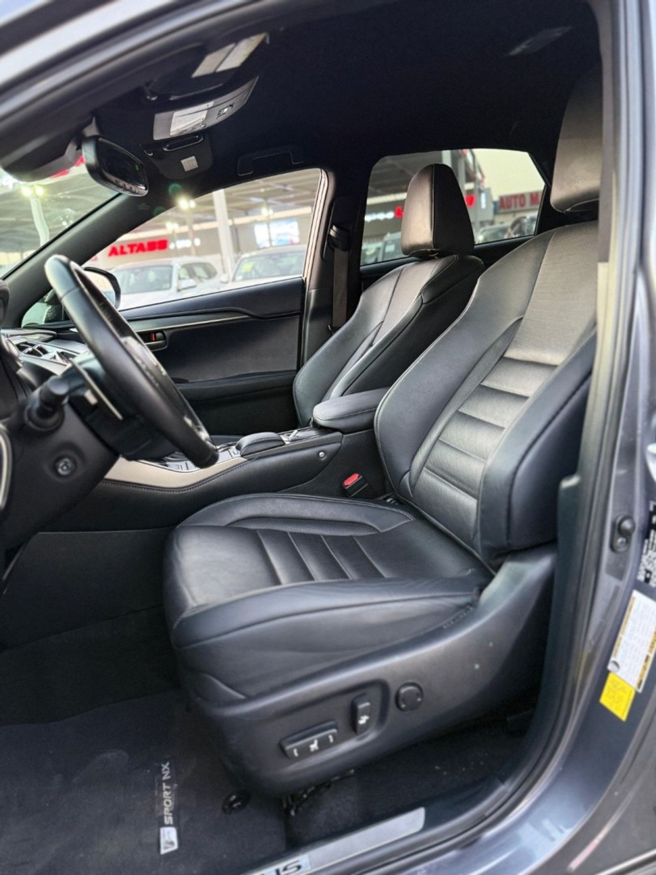 Lexus NX300 F- Sport Full Option