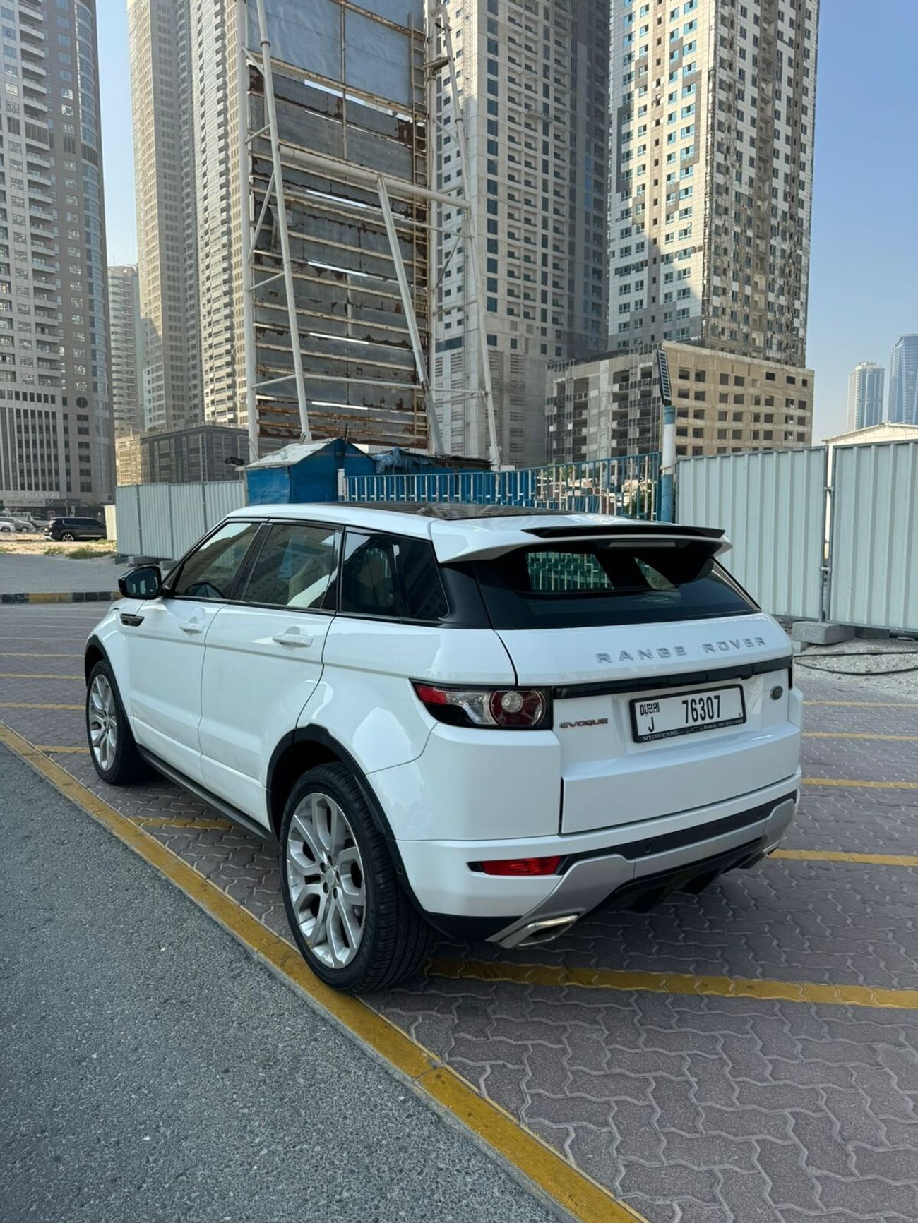 لاند روفر رانج روفر إيفوك