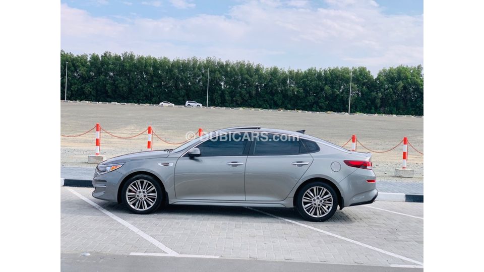 Used Kia Optima SX 2016 for sale in Sharjah 576931