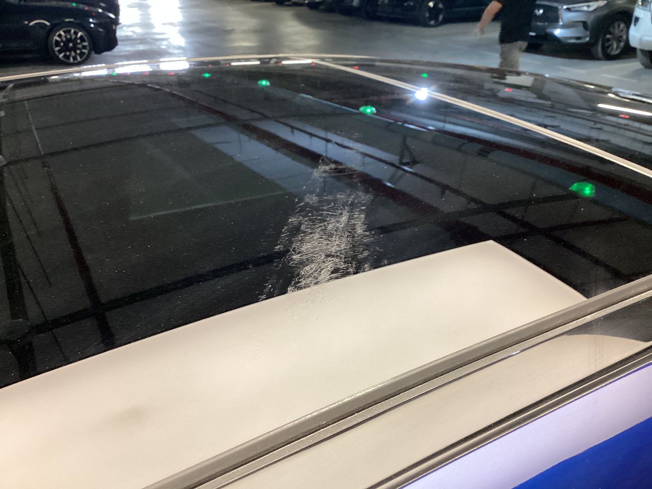 مرسيدس بنز C 200 Premium (AMG Line) | شامل الضمان | 0 ﺪﻔﻋﺓ ﺃﻮﻟﻯ