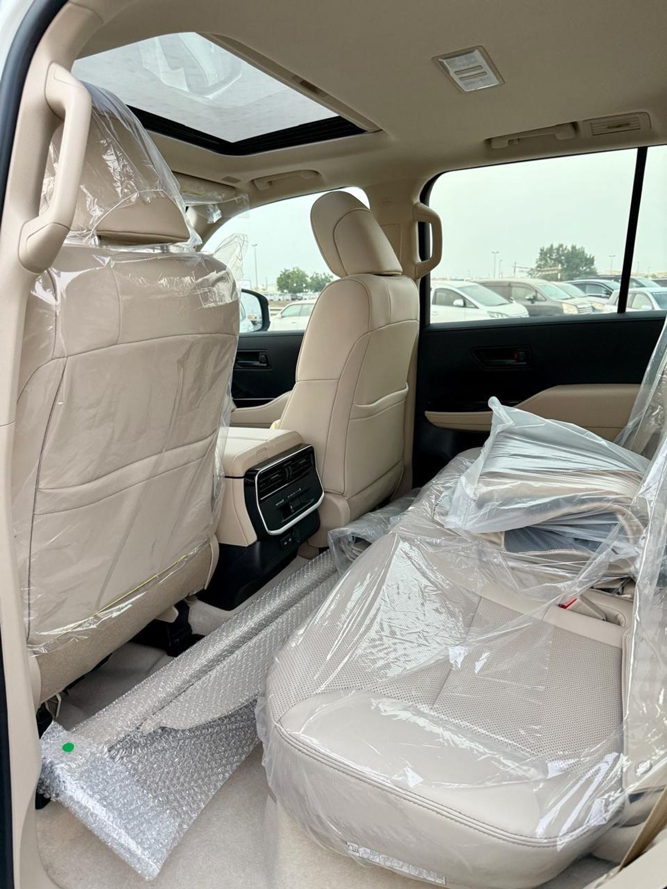 تويوتا لاند كروزر LAND CRUISER GXR 4.0L FULL OPTION 2025 MODEL