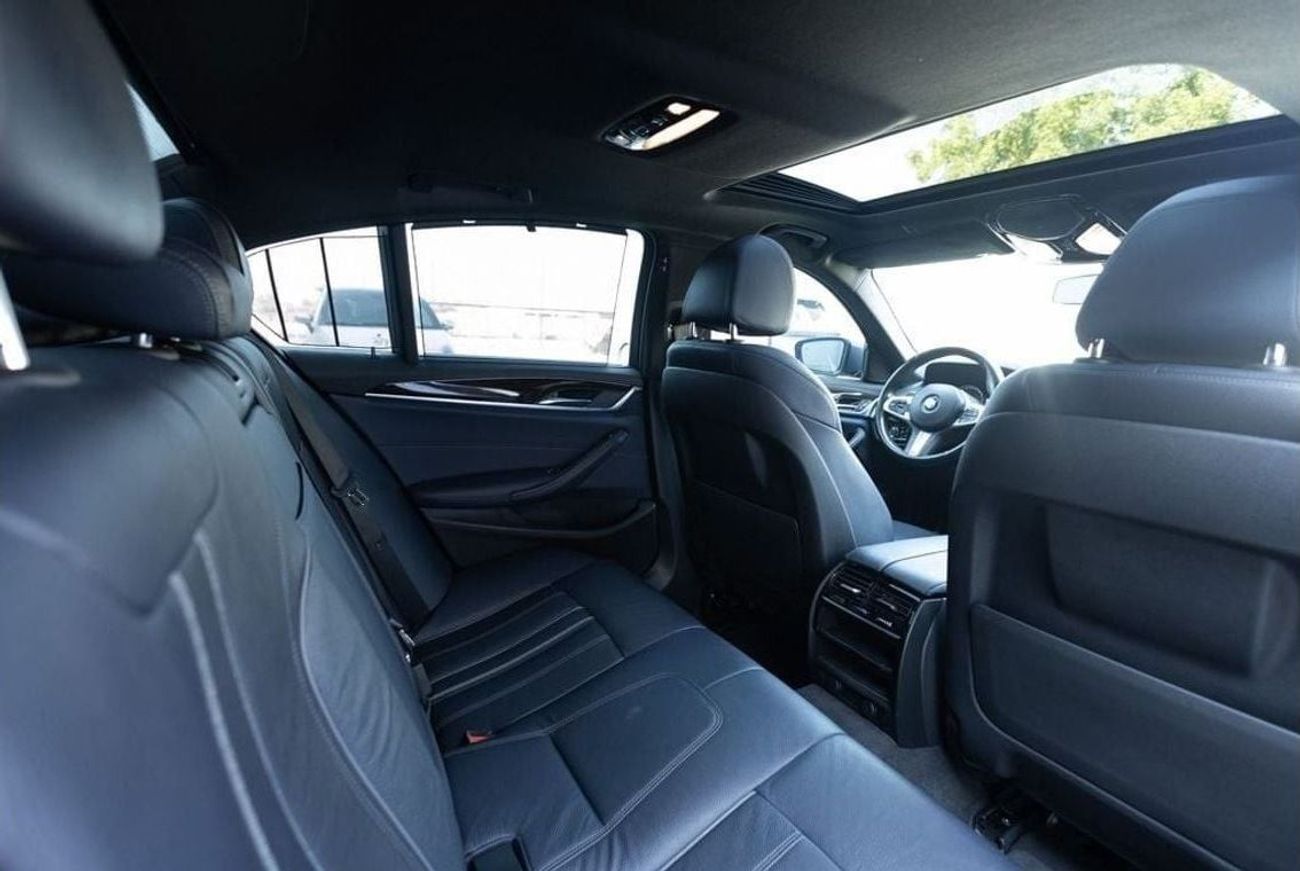 BMW 530i M Sport 2.0L BMW 530i M-Sport 2017 GCC under Warranty with Flexible Down-Payment.