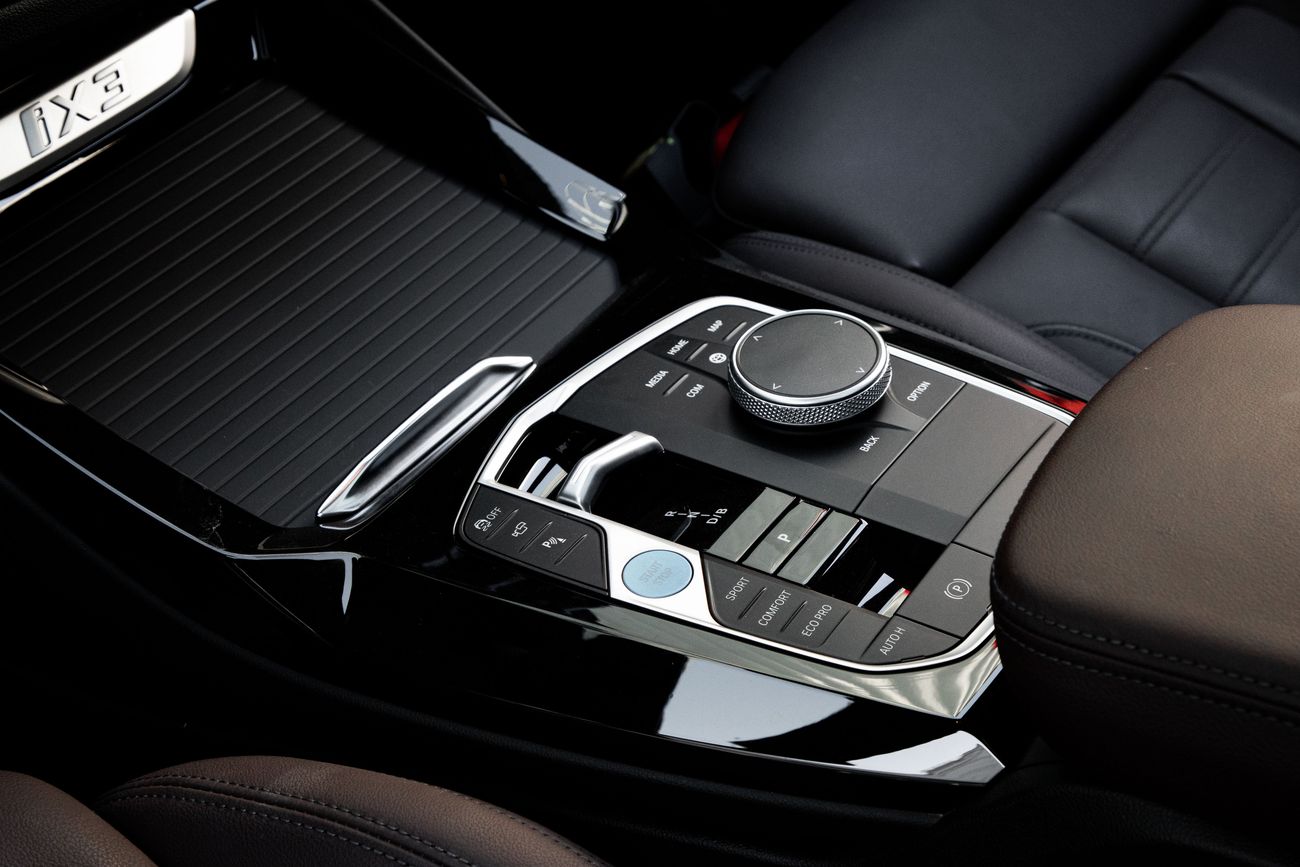 بي أم دبليو iX3 iX3 M-Kit | 3,525 P.M | 0% Downpayment | IX3 M Sport | BMW WARRANTY 2028!