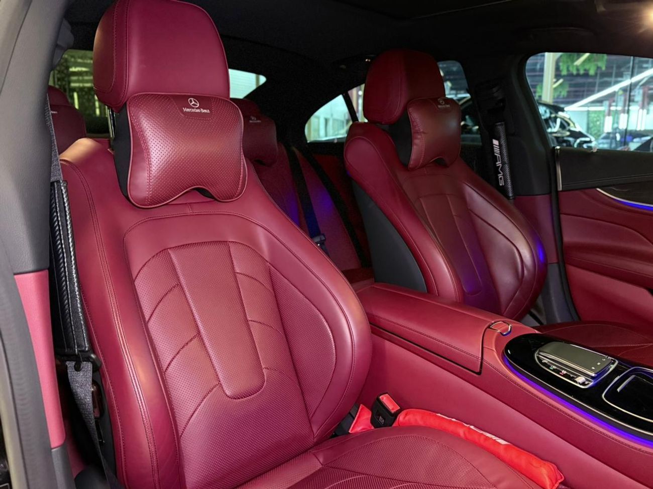 مرسيدس بنز CLS 53 AMG 2023 Mercedes‑AMG CLS 53 4MATIC+ - Perfect Condition - Carbon interior and Exterior - 2 Years Full W