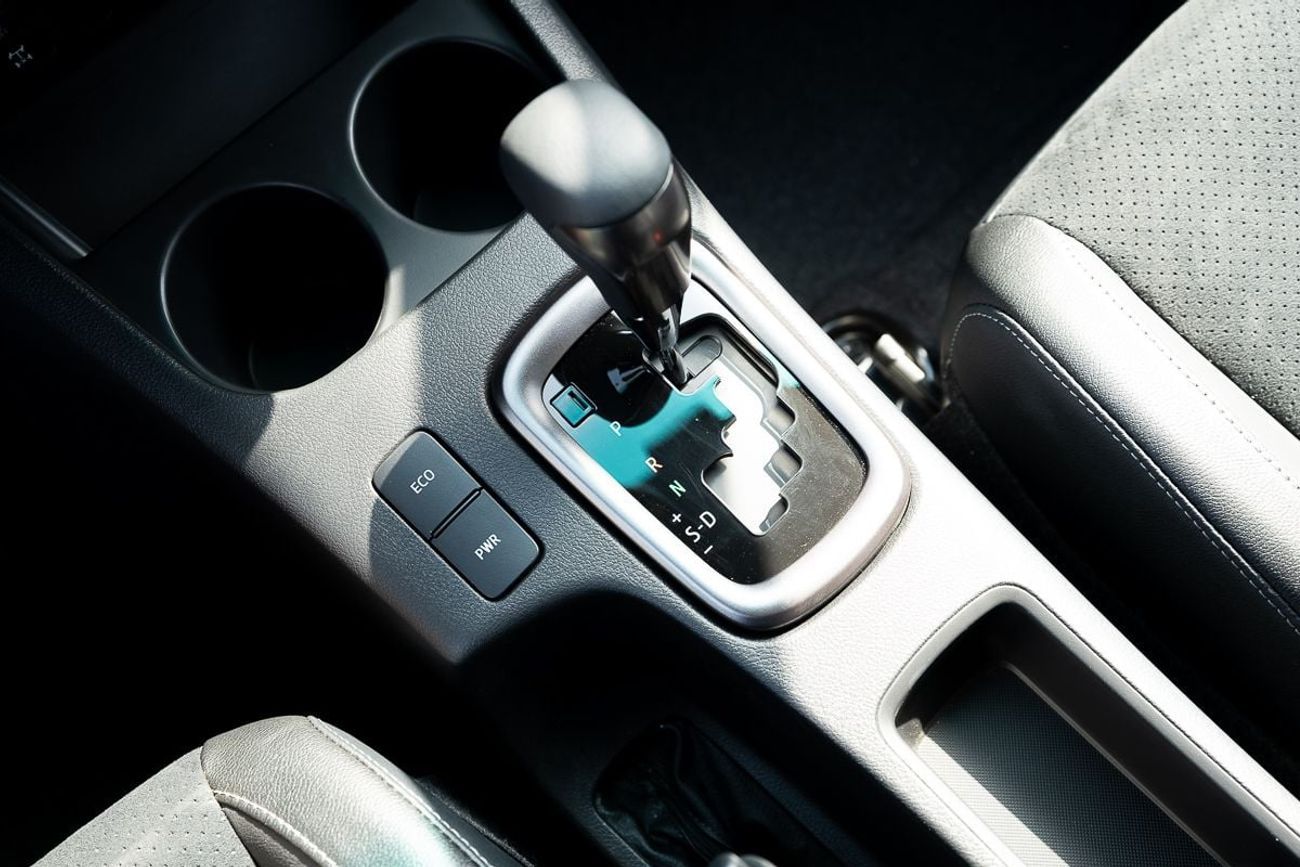 تويوتا هيلوكس GR-S 4.0L