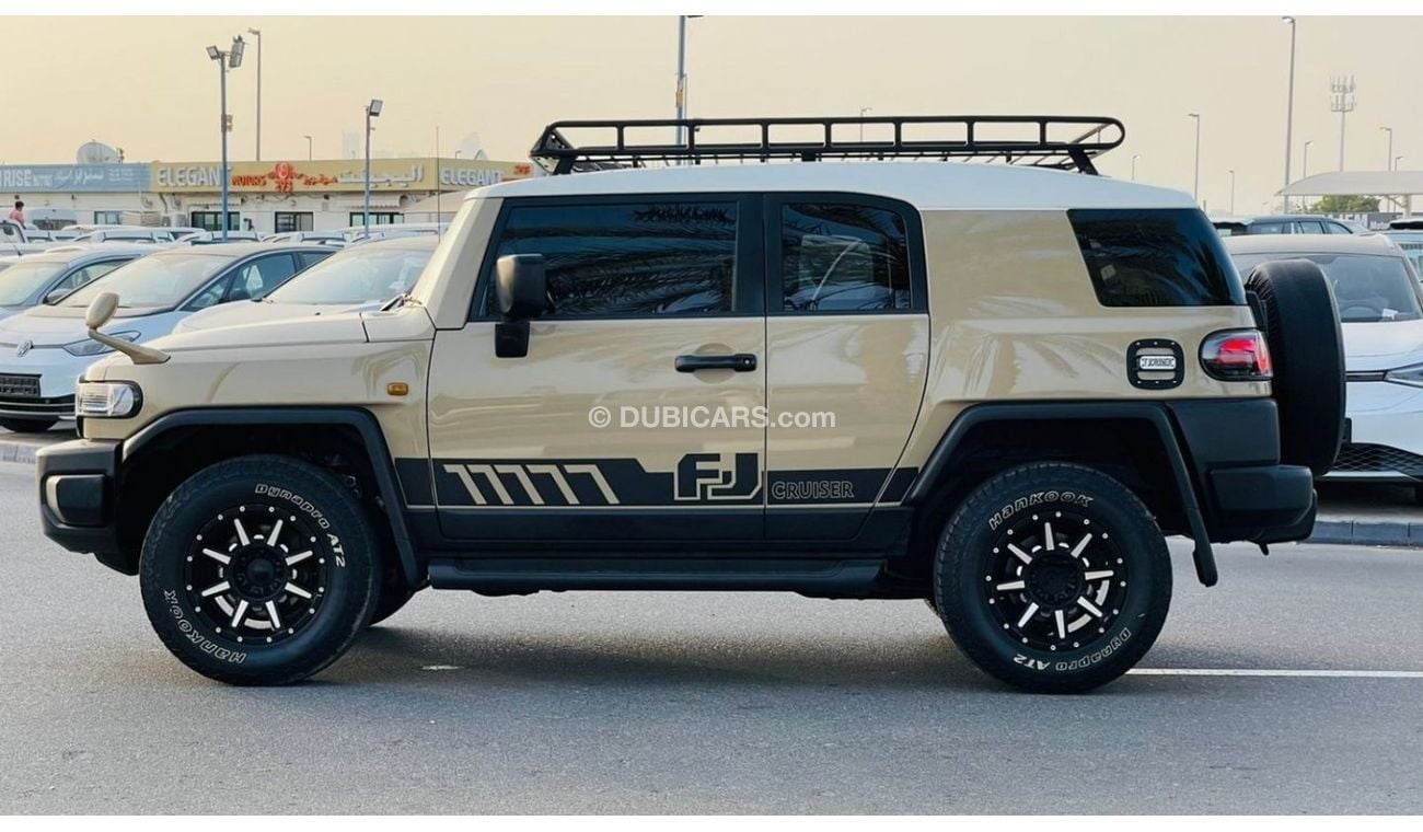 تويوتا إف جي كروزر 12/2014 4.0CC Army Color Modified AT Petrol 4WD [RHD] Premium Condition