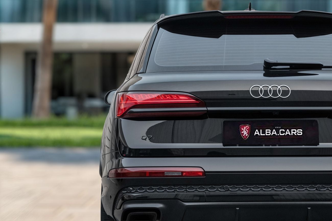 أودي Q7 45 TFSI S-Line Quattro Q7 45 TFSI Quattro S-Line | 4,896 P.M | 0% Downpayment | AUDI WARRANTY & SERVICE!
