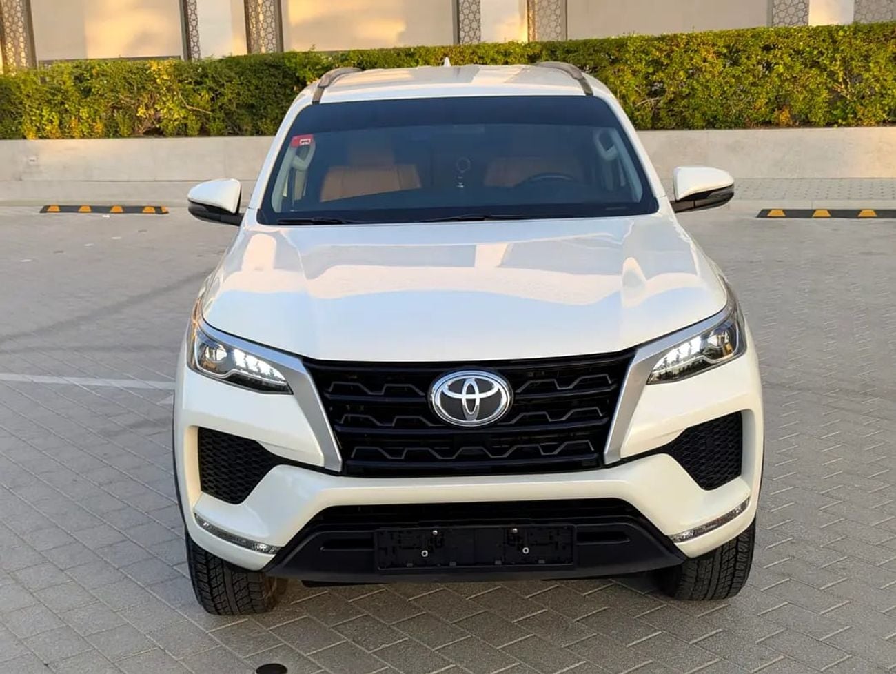 Toyota Fortuner EXR | 2.7L 4x4 | GCC Specs | Interior and Exterior Excellent Condition