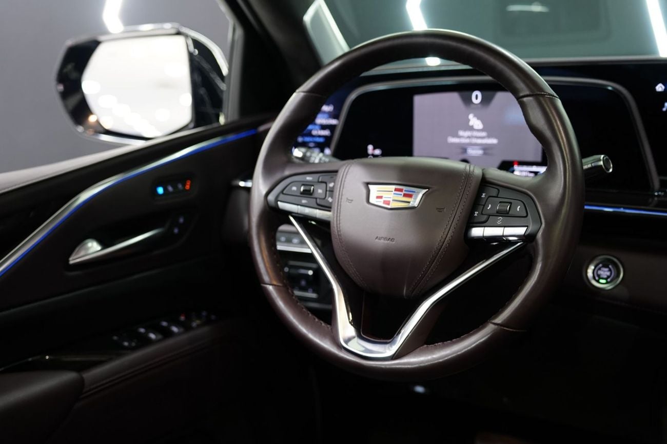 Cadillac Escalade SPORT PLATINUM 2023 Cadillac Escalade ESV Sport Platinum, Rear Entertainment Display, Dealer Warr + Serv!!