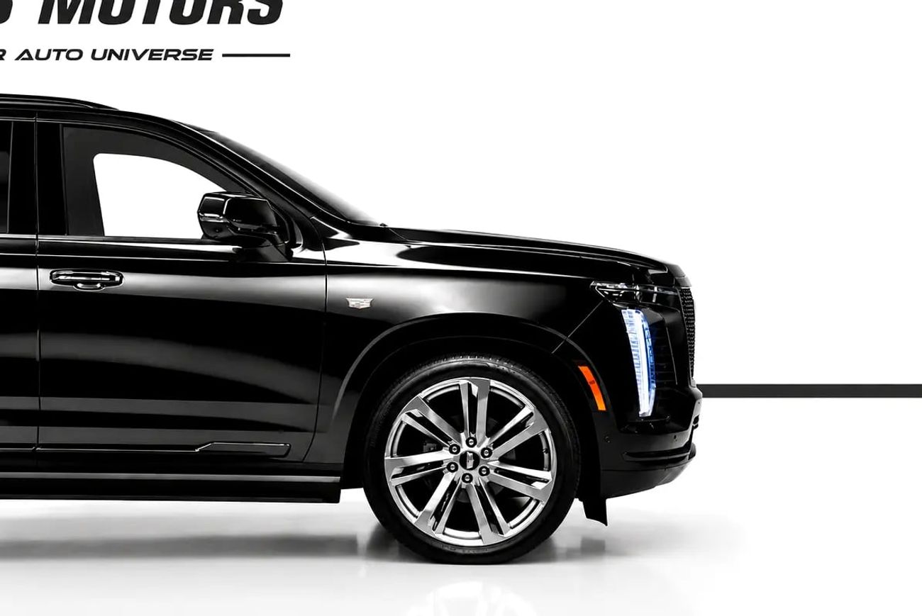 Cadillac Escalade Sport Platinum - GCC Specs - Brand