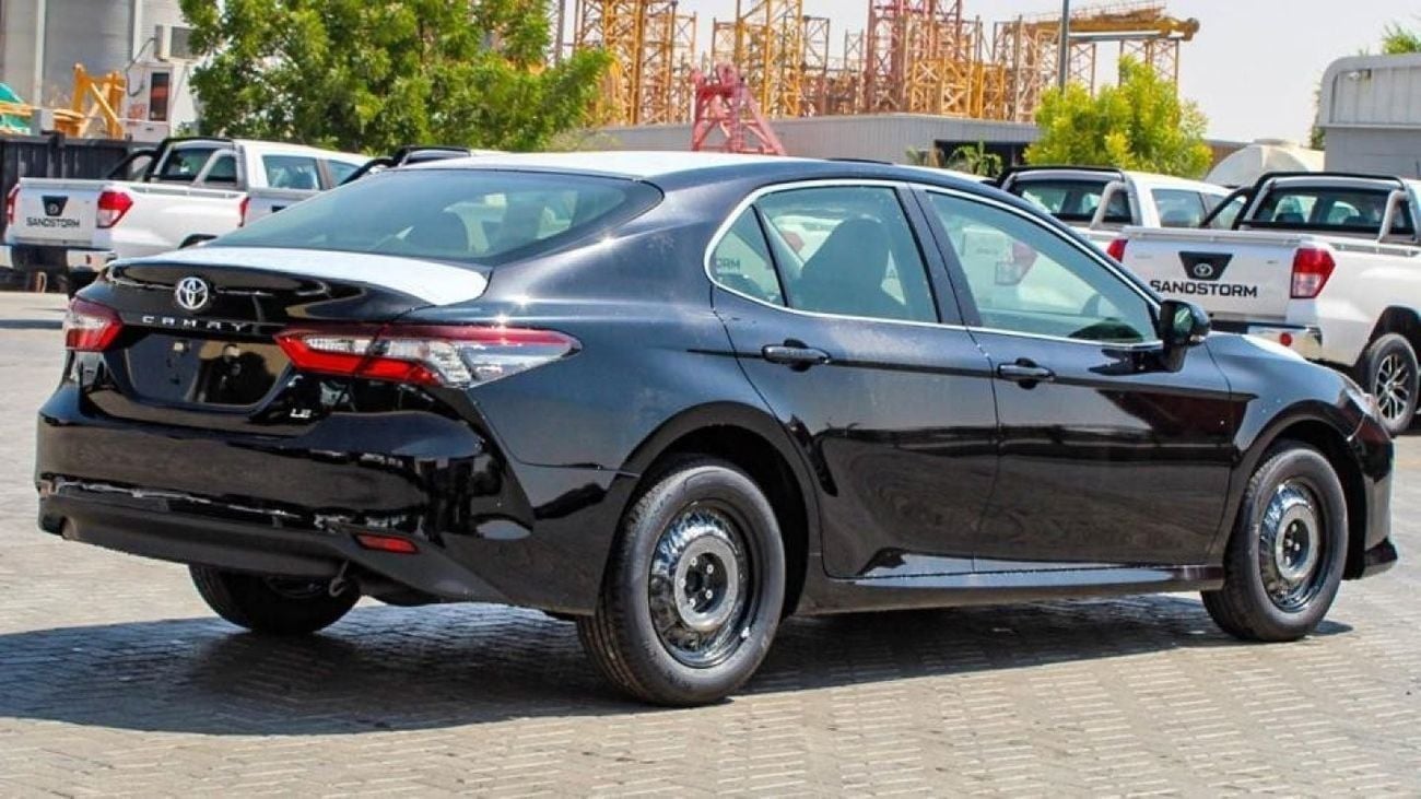 تويوتا كامري Toyota/CAMRY/AXVB1 2.5L LE 5 seater AC - 2x Airbags - ABS AT(export only)